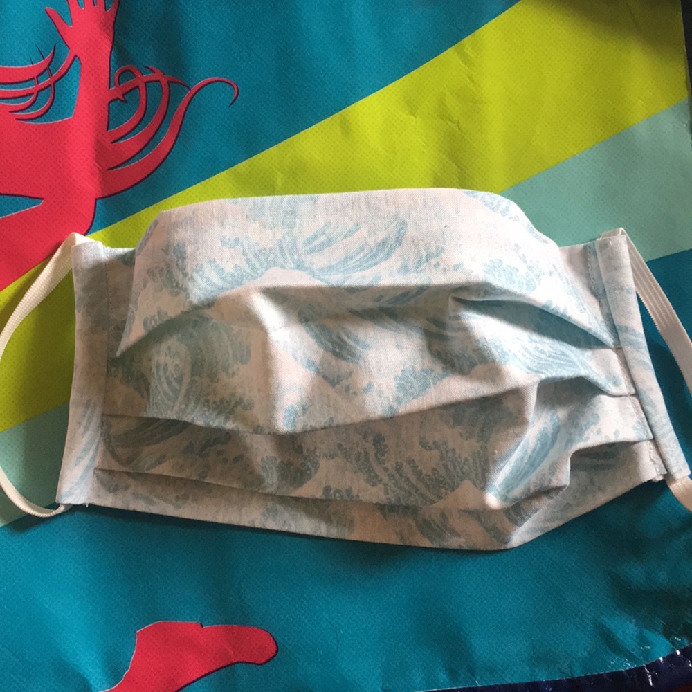 Adult face mask